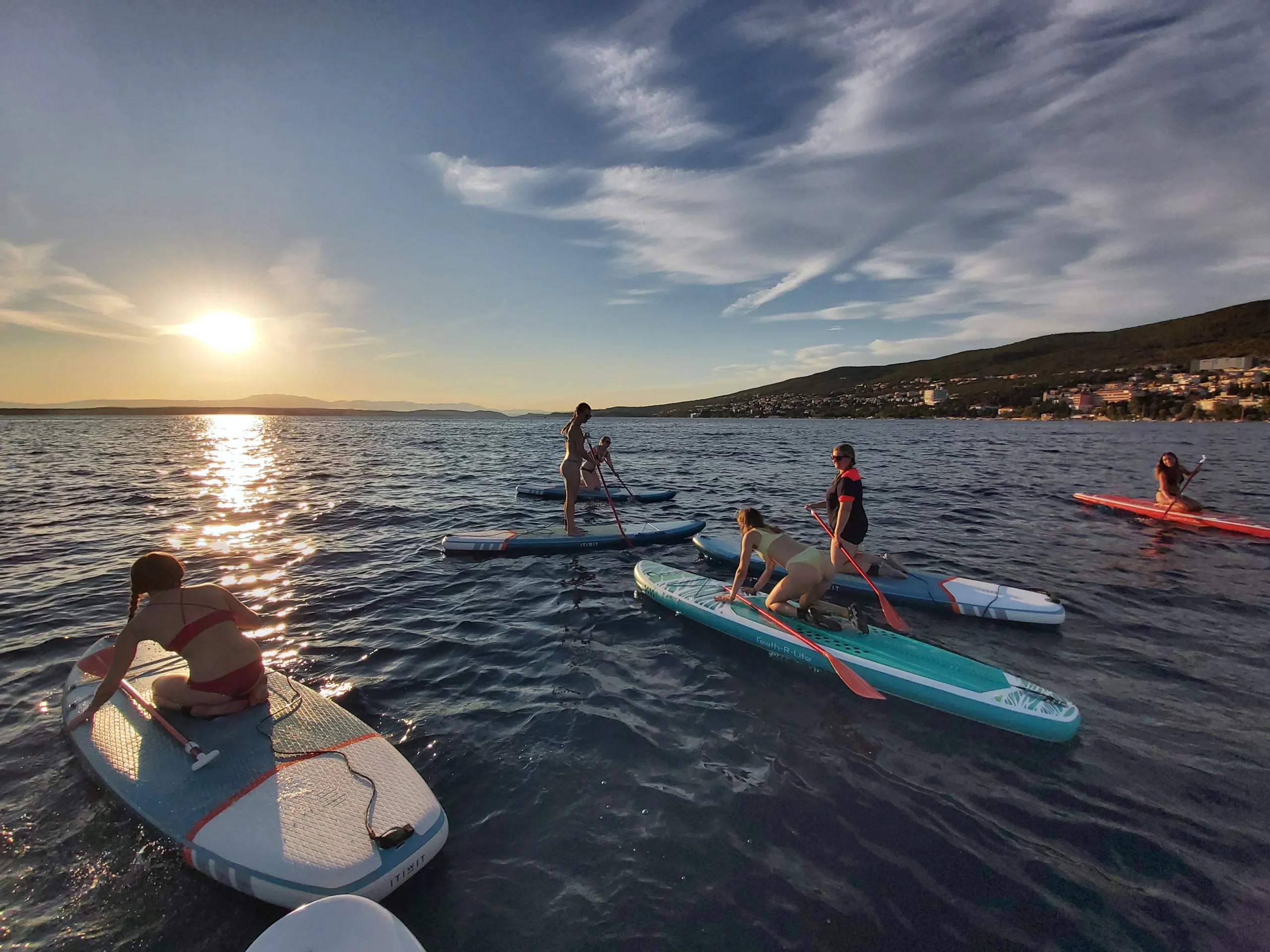 Group on paddleboards