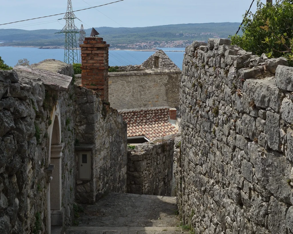 Hiking from Crikvenica to the old town Kotor